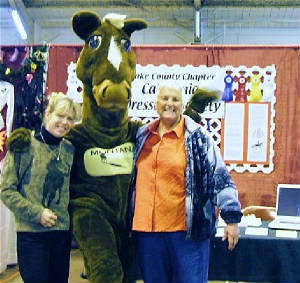 booth2007horselargeview.jpg